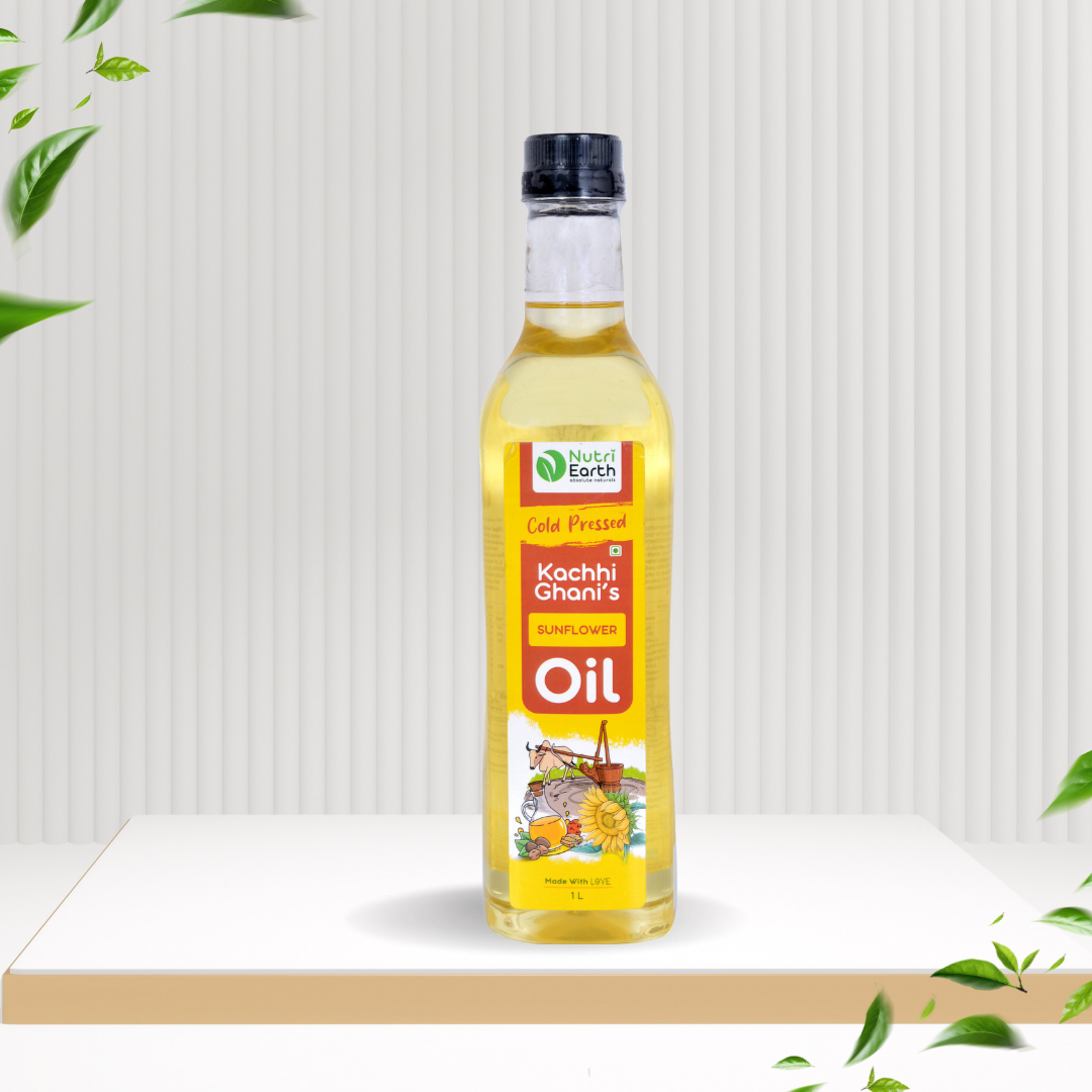 Nutriearth Wooden Cold Pressed Sunflower Oil in bottle with black lid, Premium wood cold pressed oil buy online.